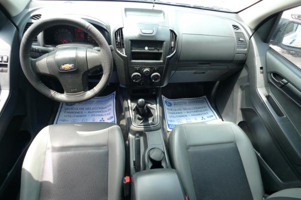 Chevrolet  Luv D-max  Furgon Seco 4x2 2500 Cc zard autos 8