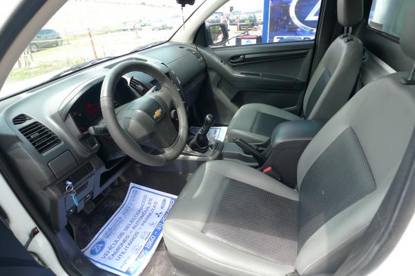 Chevrolet  Luv D-max  Furgon Seco 4x2 2500 Cc zard autos 9