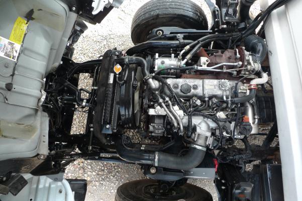 Furgon Nhr 2016  Termo Refrigeración ZARD AUTOS 13