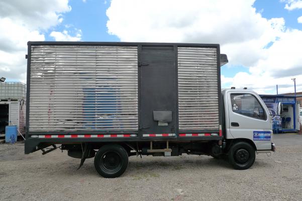 Foton Olin Bj1043  Furgon Termo  2015 zard autos  8