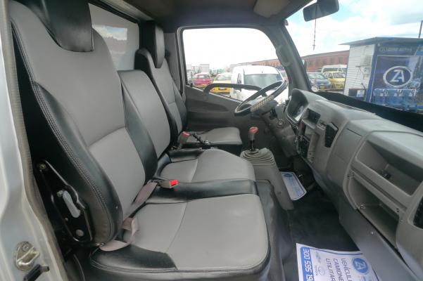 Foton Olin Bj1043  Furgon Termo  2015 zard autos  10