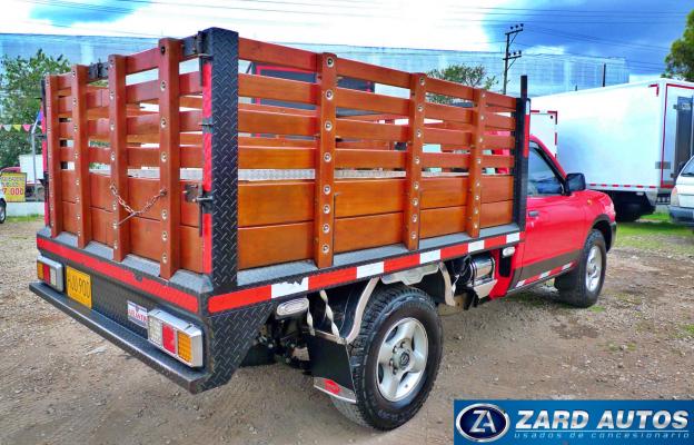 Nissan Frontier 2.5l 133 hp 4x2 ZARD AUTOS 2