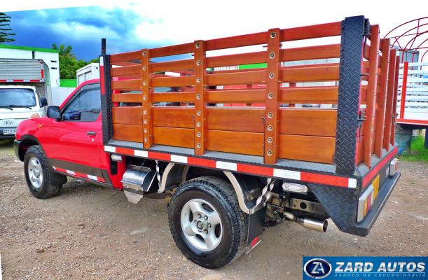 Nissan Frontier 2.5l 133 hp 4x2 ZARD AUTOS 3