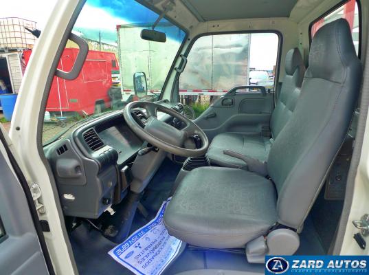 Chevrolet Nhr 2009 Estacas zard autos 10