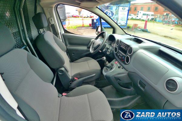  Peugeot Partner Carga  2018 zard autos 9