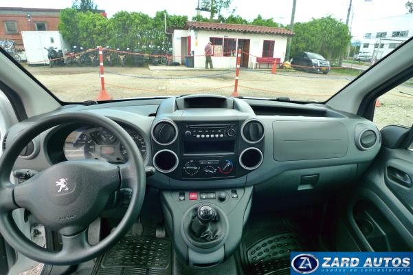  Peugeot Partner Carga  2018 zard autos 11