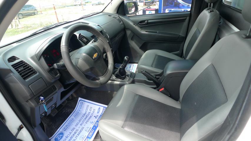 Chevrolet  Luv D-max  Furgon Seco 4x2 2500 Cc zard autos 9