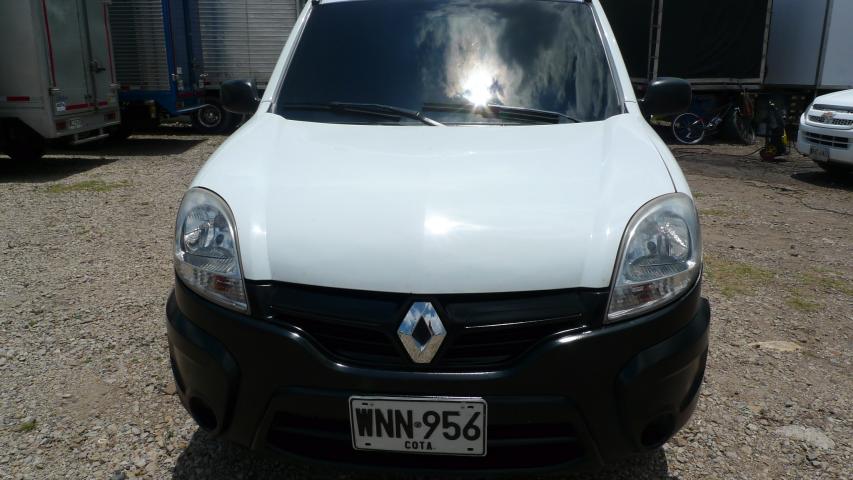 Camioneta Renault Kangoo Uv zard autos 2