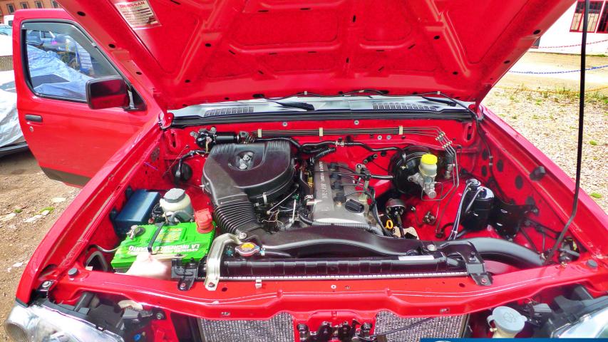 Nissan Frontier 2.5l 133 hp 4x2 ZARD AUTOS 10