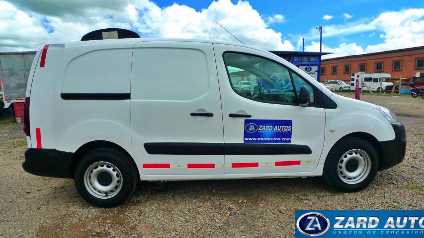  Peugeot Partner Carga  2018 zard autos 3